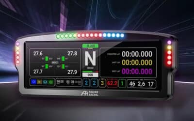 Ascher Racing presenta el salpicadero AR8: pantalla XXL de 8 pulgadas